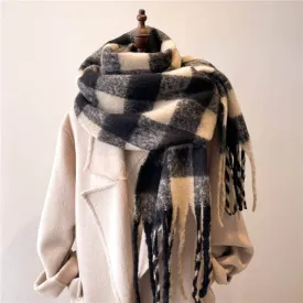 Accity | Plaid Warm Scarf: Black and White