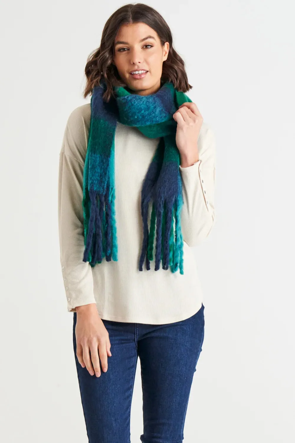 Betty Basics Lillian Fluffy Scarf - Green/Blue Check