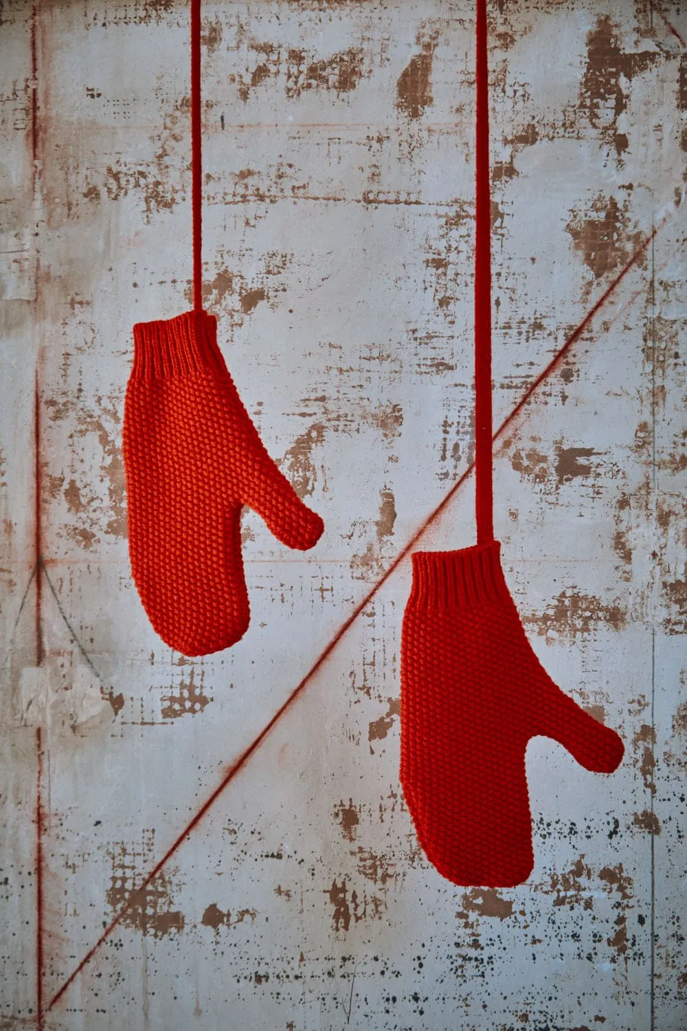 ELENA Wool Mittens - Red