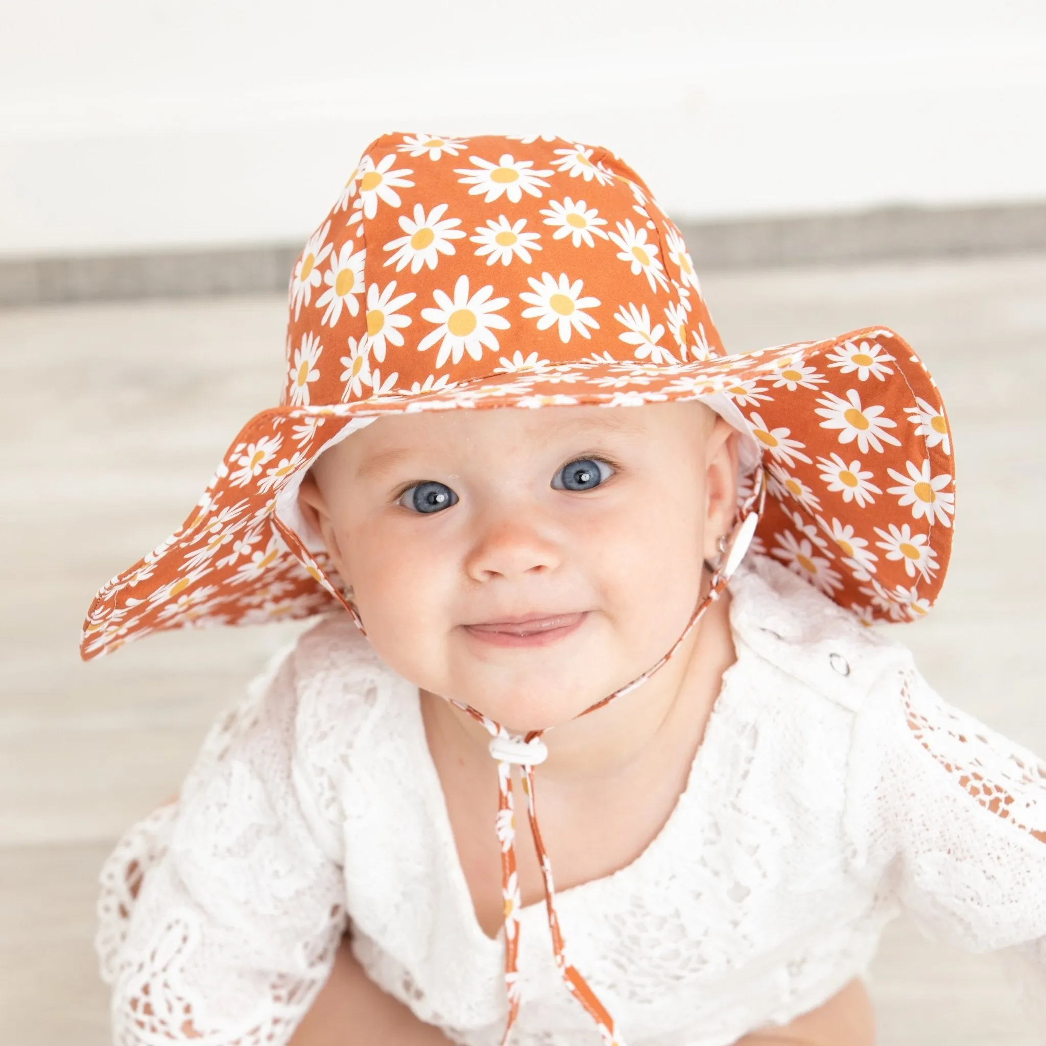 Ginger Daisy Sunhat UPF 50  with Adjustable Breakaway Strap